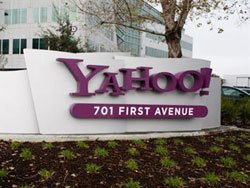 Yahoo и AOL задумались о слиянии
