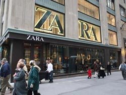 Блогеры уличили владельца бренда Zara в плагиате