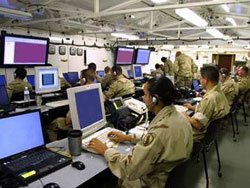 Американские военные отправят виртуалов в Facebook и Twitter